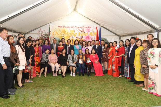 Vietnamese community in South Africa marks new spring
